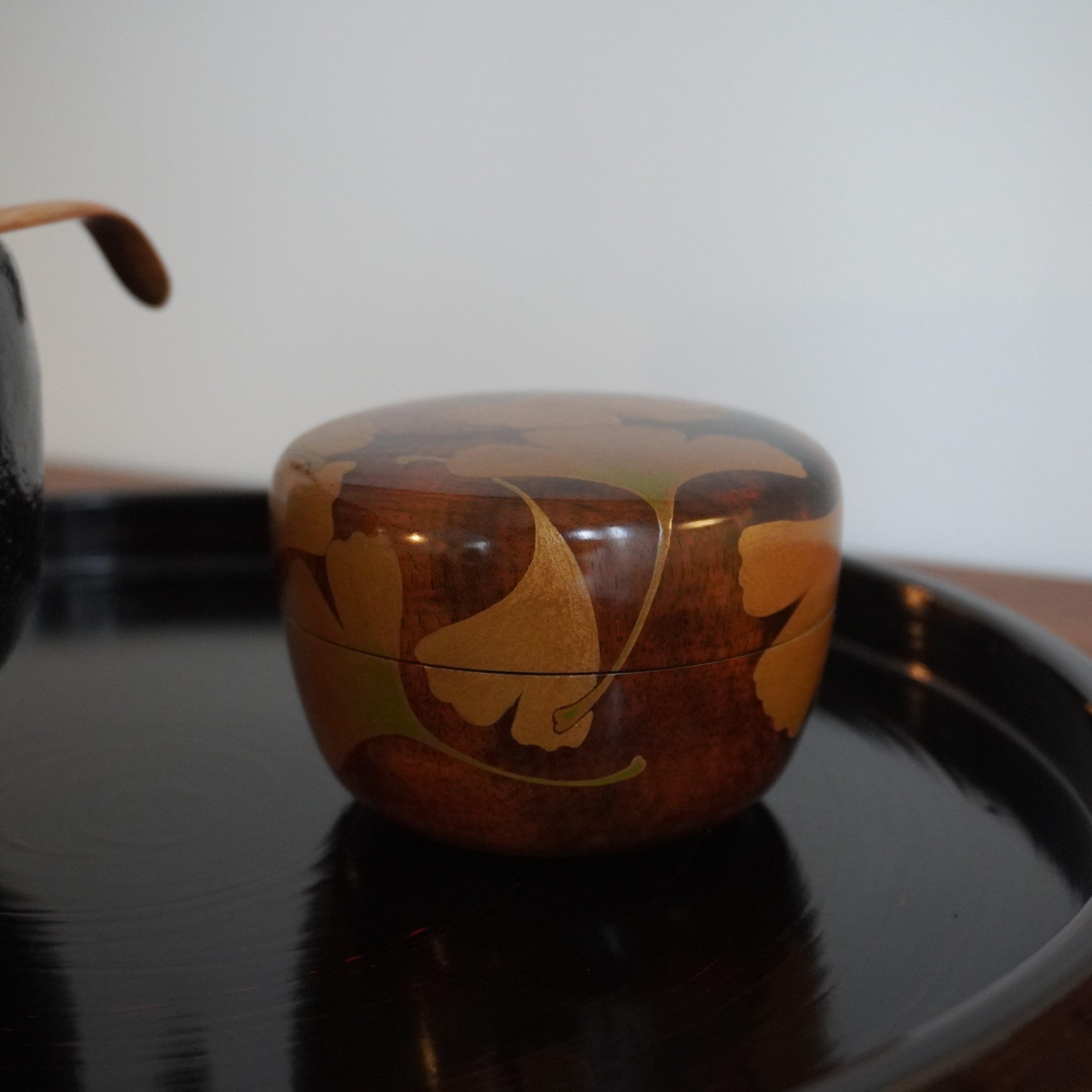 Natsume – motif de feuilles de ginkgo