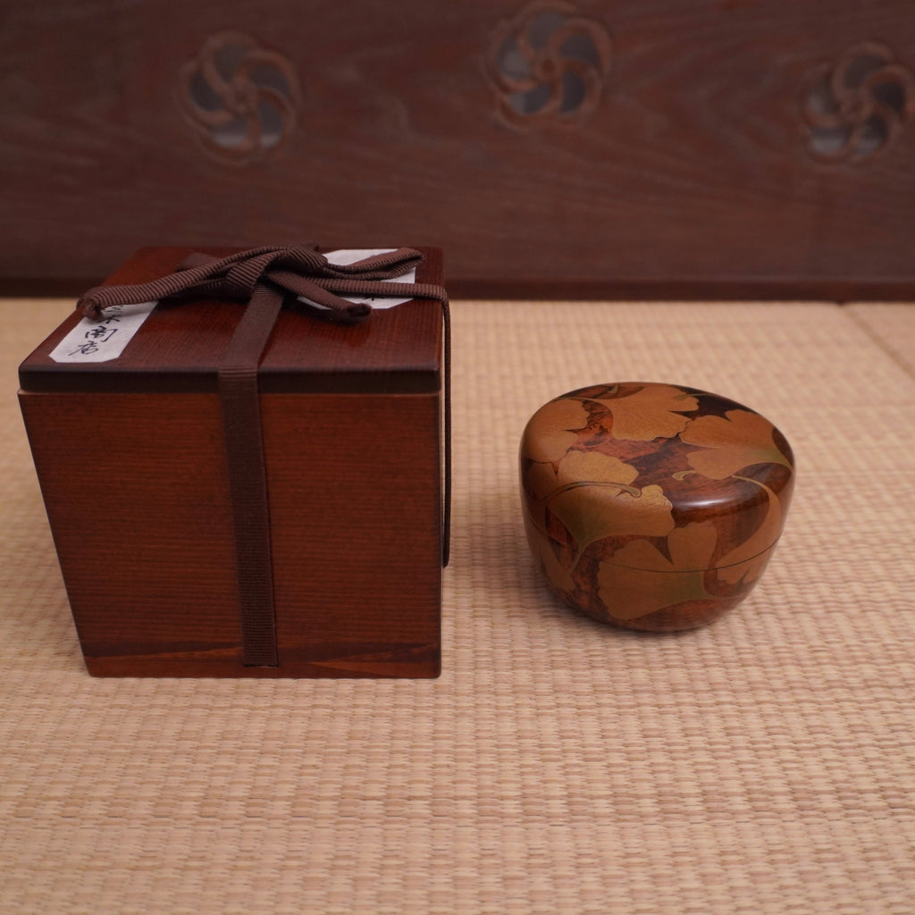 Natsume – motif de feuilles de ginkgo