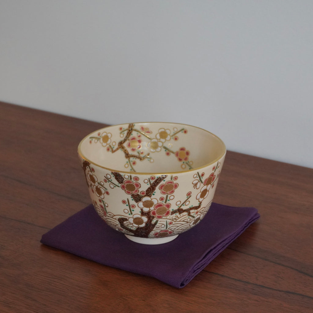 Bol à thé – motif de prunier en fleur