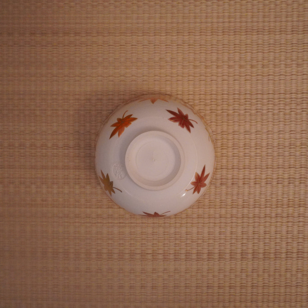 Bol à thé– motif de feuilles d’érable