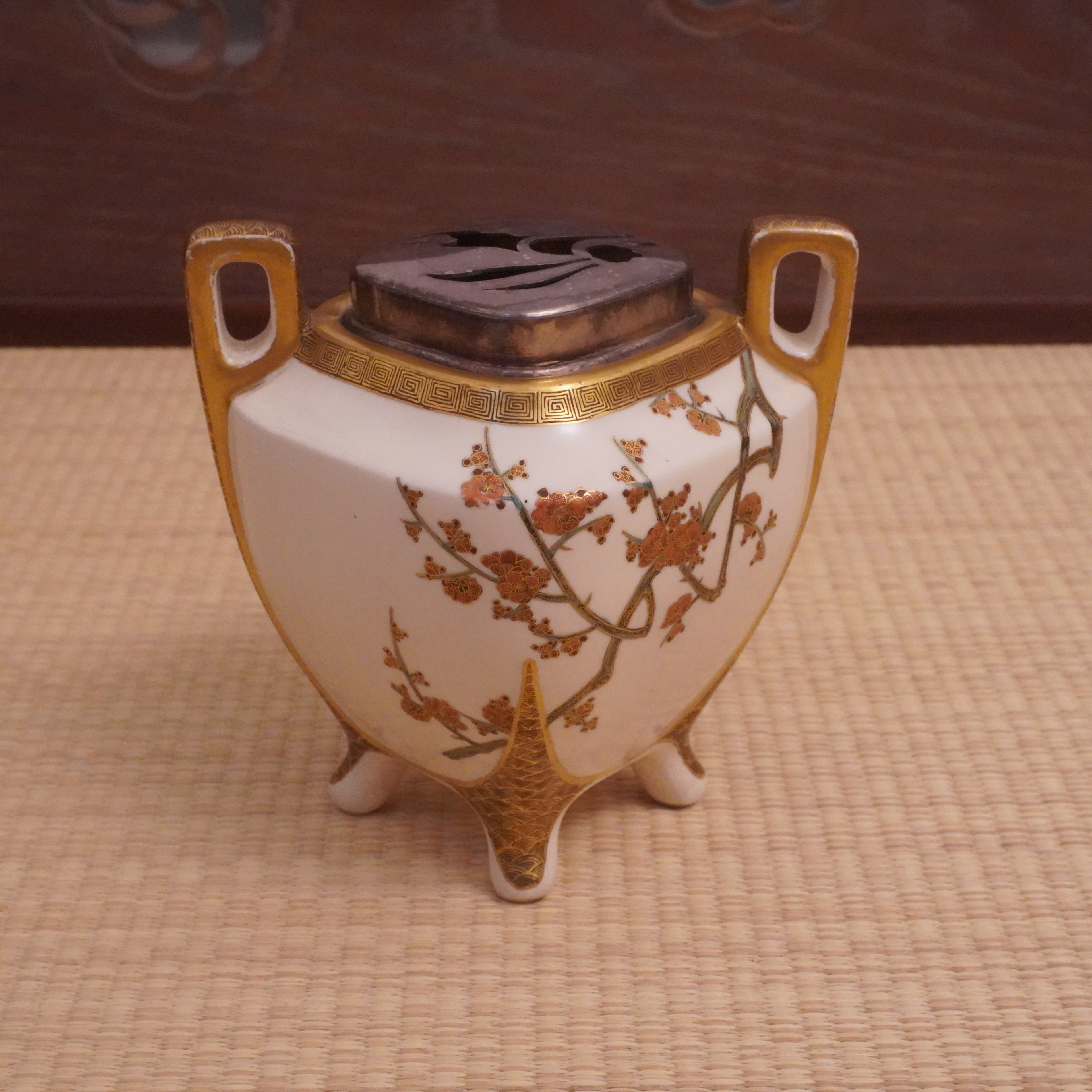 Kōro (brûle-parfum japonais)-kyosatsuma