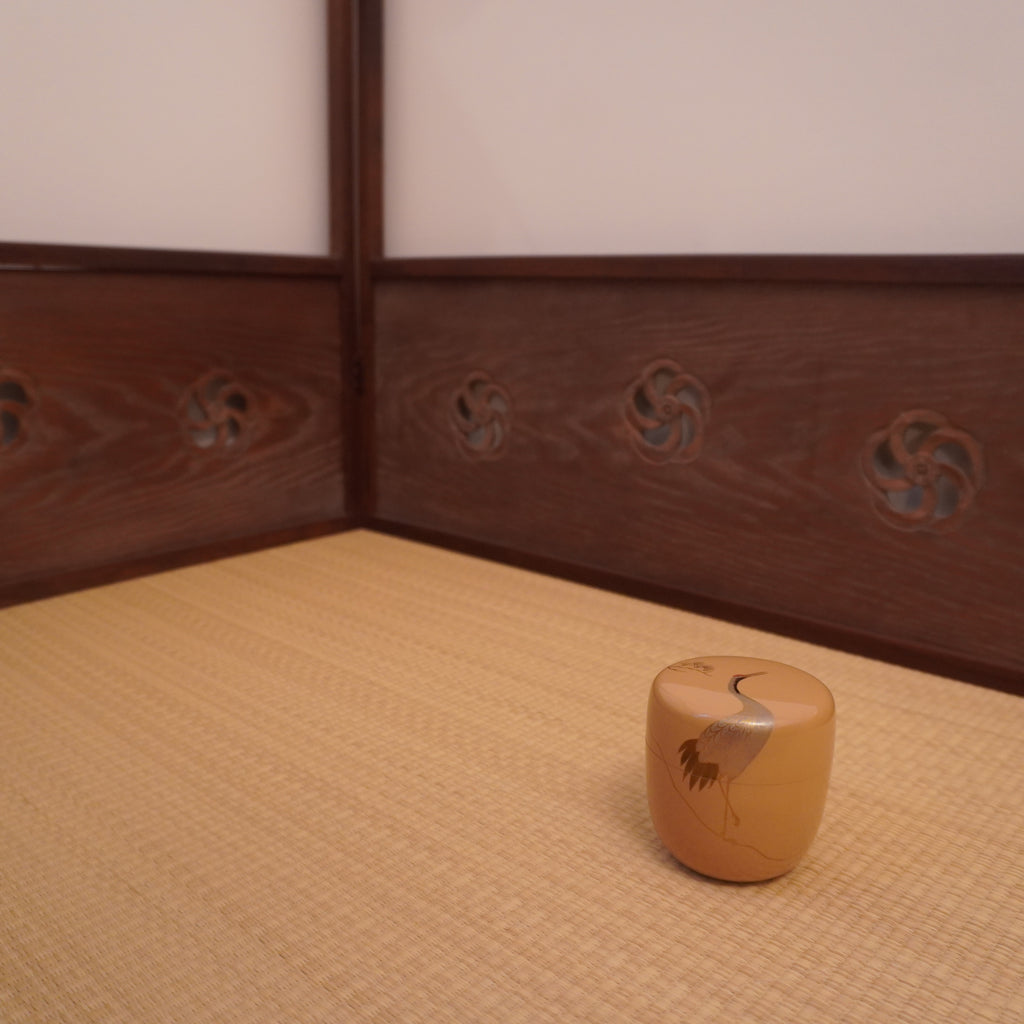 Natsume moyen – grue debout