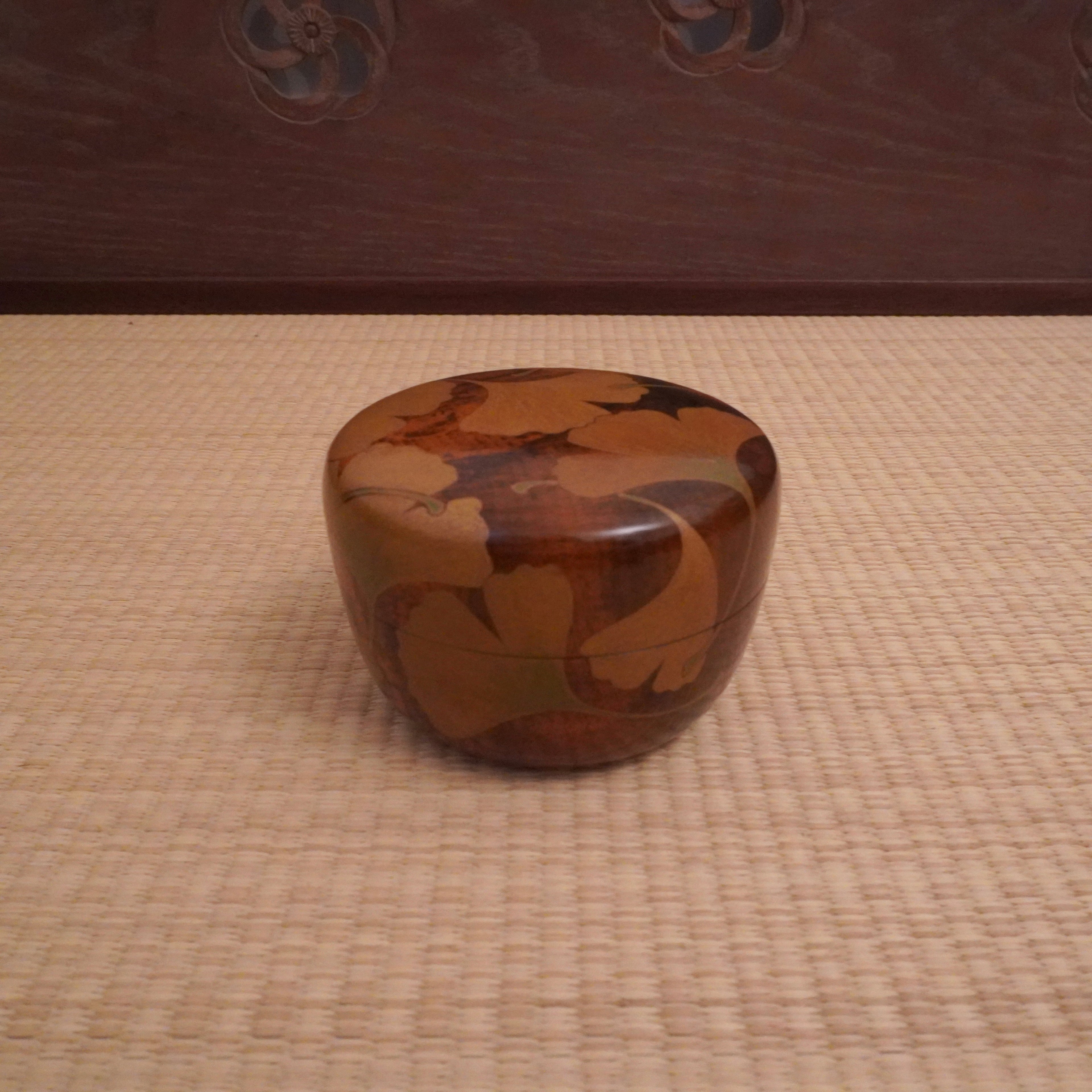 Natsume – motif de feuilles de ginkgo