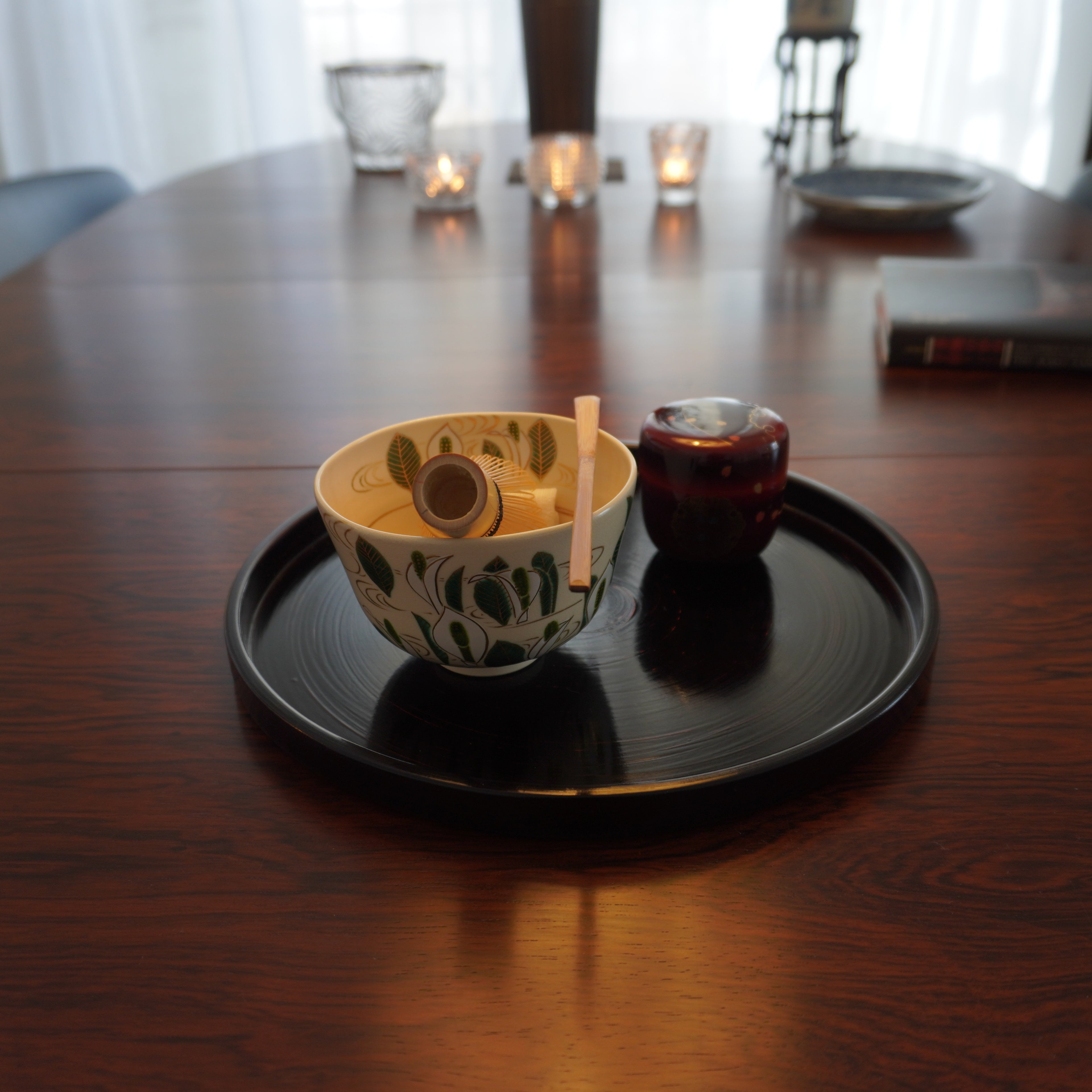 Bol à thé – motif de lys des marais