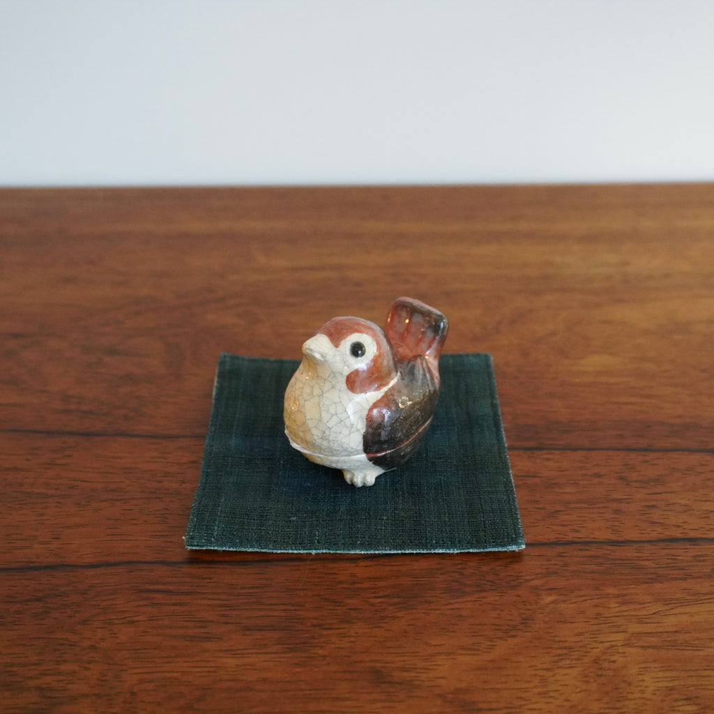 Kōgō – motif de moineau