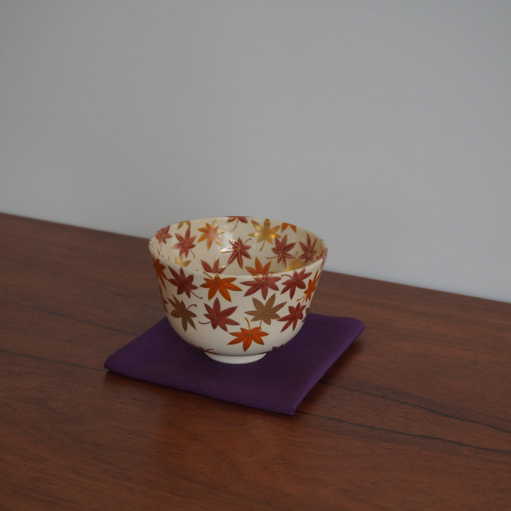 Bol à thé– motif de feuilles d’érable