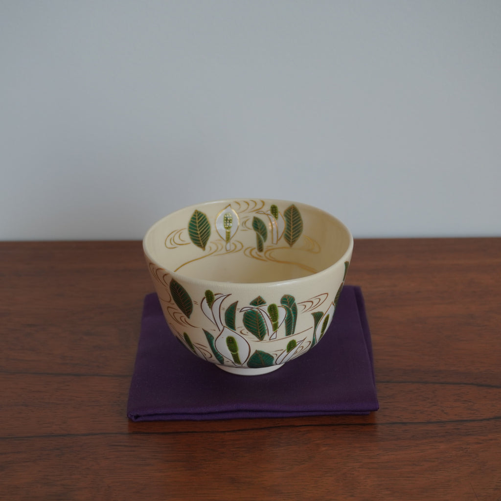 Bol à thé – motif de lys des marais