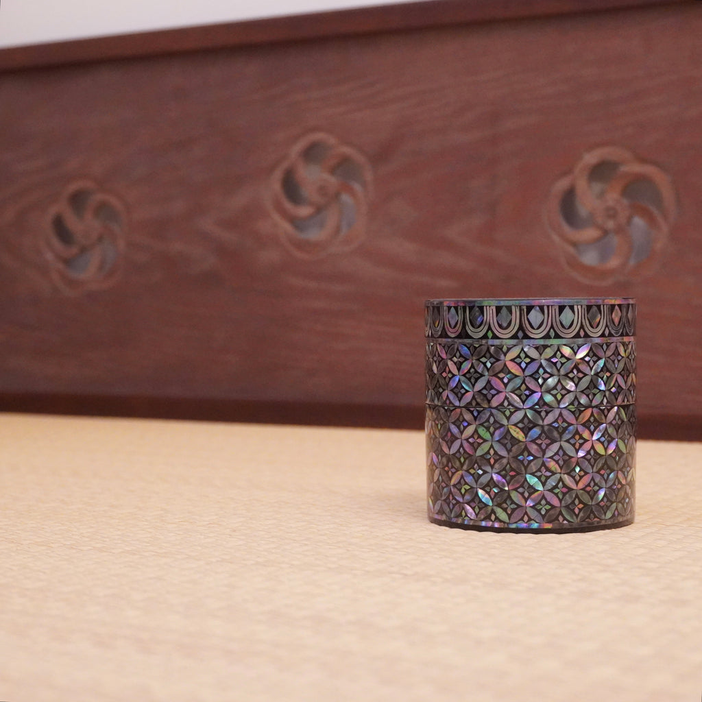 Boîte à thé – motif shippo en incrustation de nacre