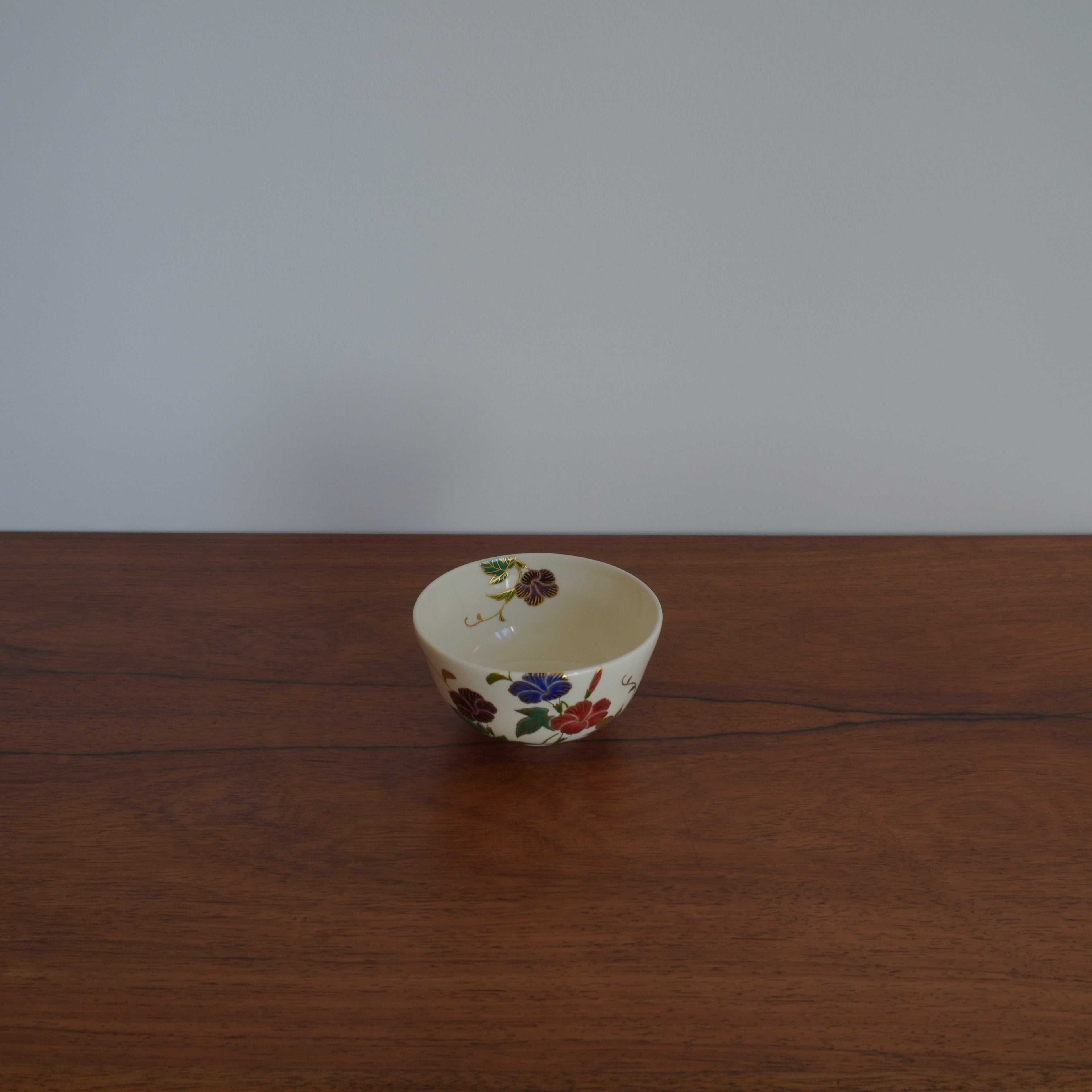 Bol à thé – motif de asagao en couleur